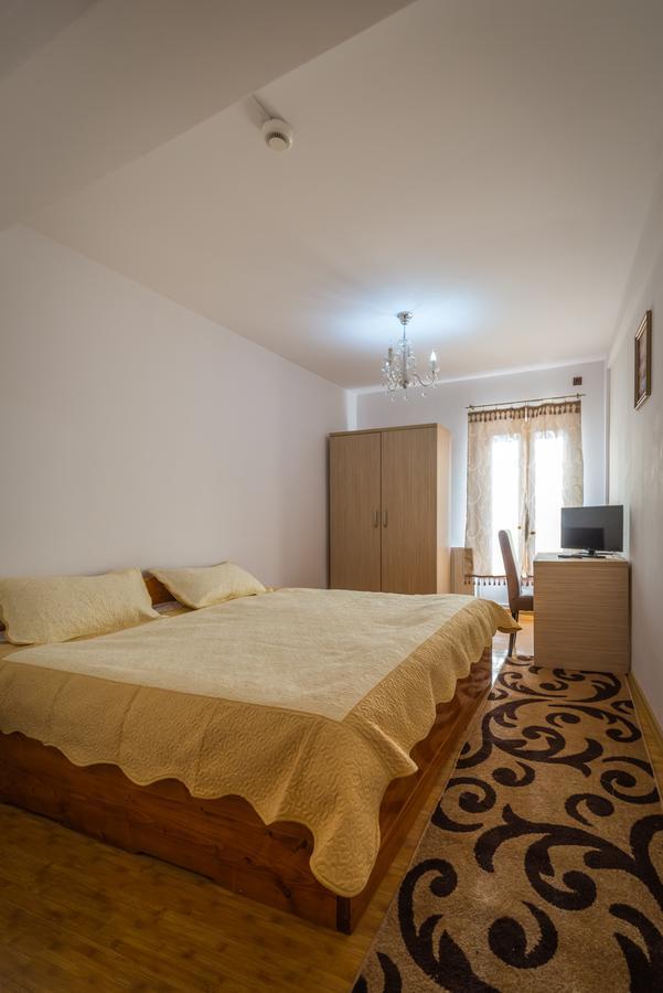 Hotel Foisor Bucharest Luaran gambar